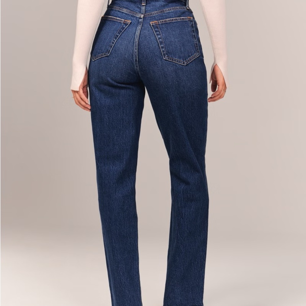 Classic Blue Women's Jeans - Picture 3 of 12